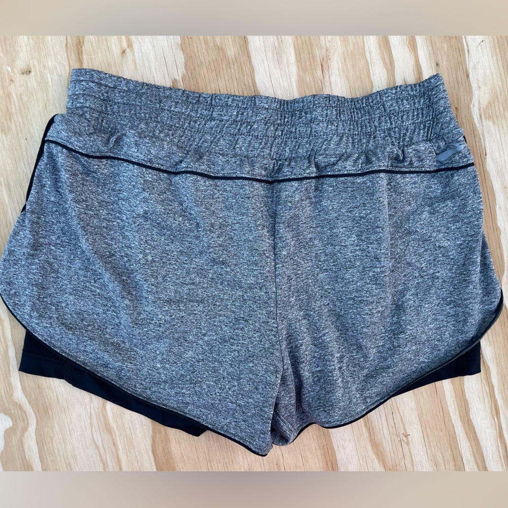 Brooks Running Shorts with Liner. Gray/Black. Size small. - Picture 2 of 3
